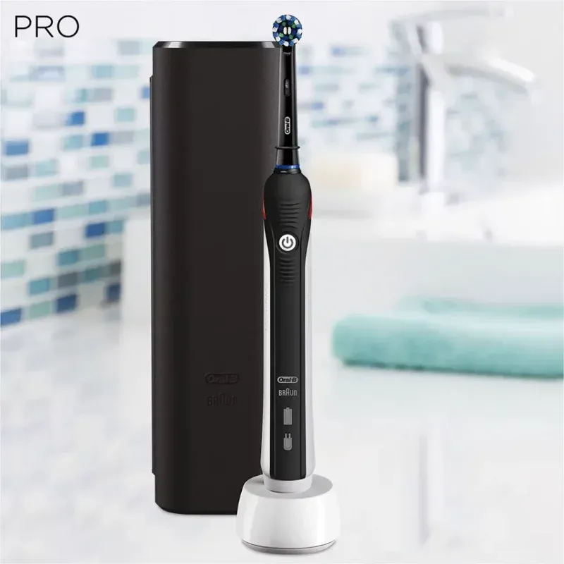 مسواک برقی اورال بی Oral-B مدل Clean & Protect ساخت آلمان + کیف نگهدارنده اورجینال — تصویر ۵