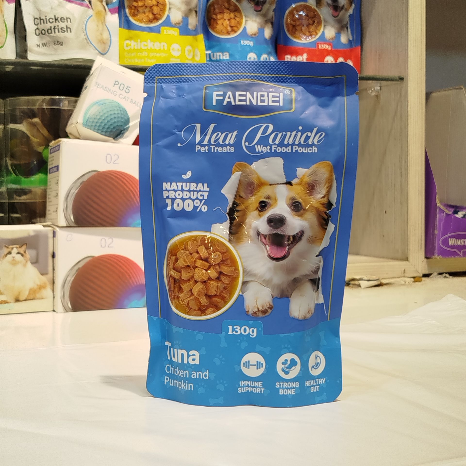 پوچ سگ فنبی طعم تن و مرغ و کدو حلوایی 130 گرمی