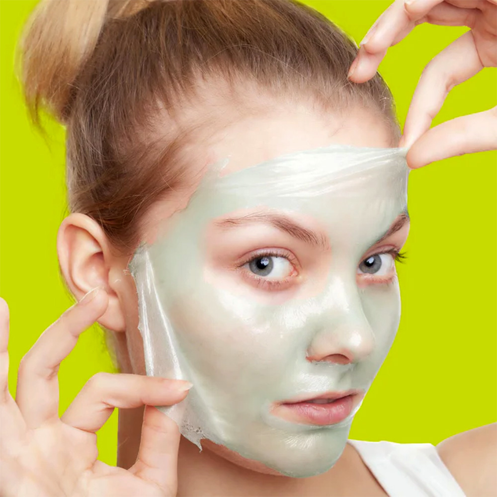 ماسک خنک و روشن کننده پیل اف خیار فریمن Freeman Renewing Cucumber Peel-Off Gel Mask — تصویر ۵