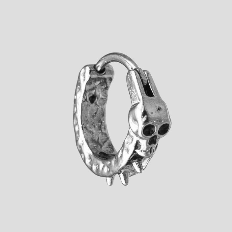 پیرسینگ اسکلت مدل Skull &amp; Spikes کد Hsn-304d7 — تصویر ۲