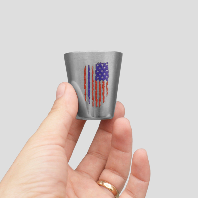 ست قمقمه کتابی جیبی و شات اسکلتی مدل USA Flag کد Sdt-129d11 — تصویر ۶