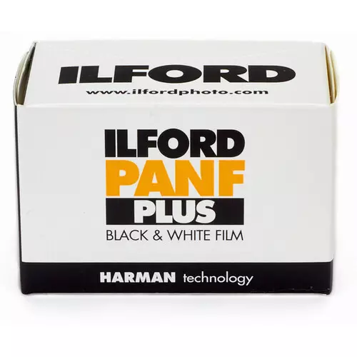 نگاتیو سیاه و سفید Ilford Pan F Plus B&W 35mm Negative Film — تصویر ۳