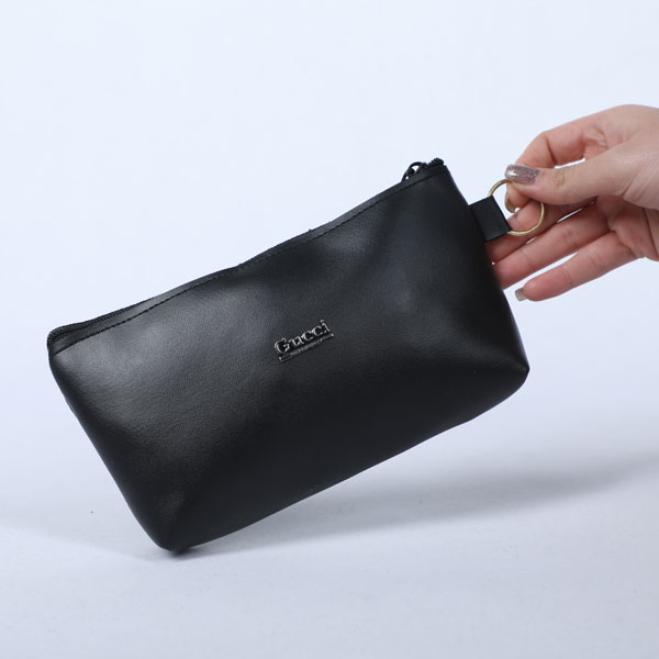 کیف ارایشی سه تیکه Cucci — تصویر ۷