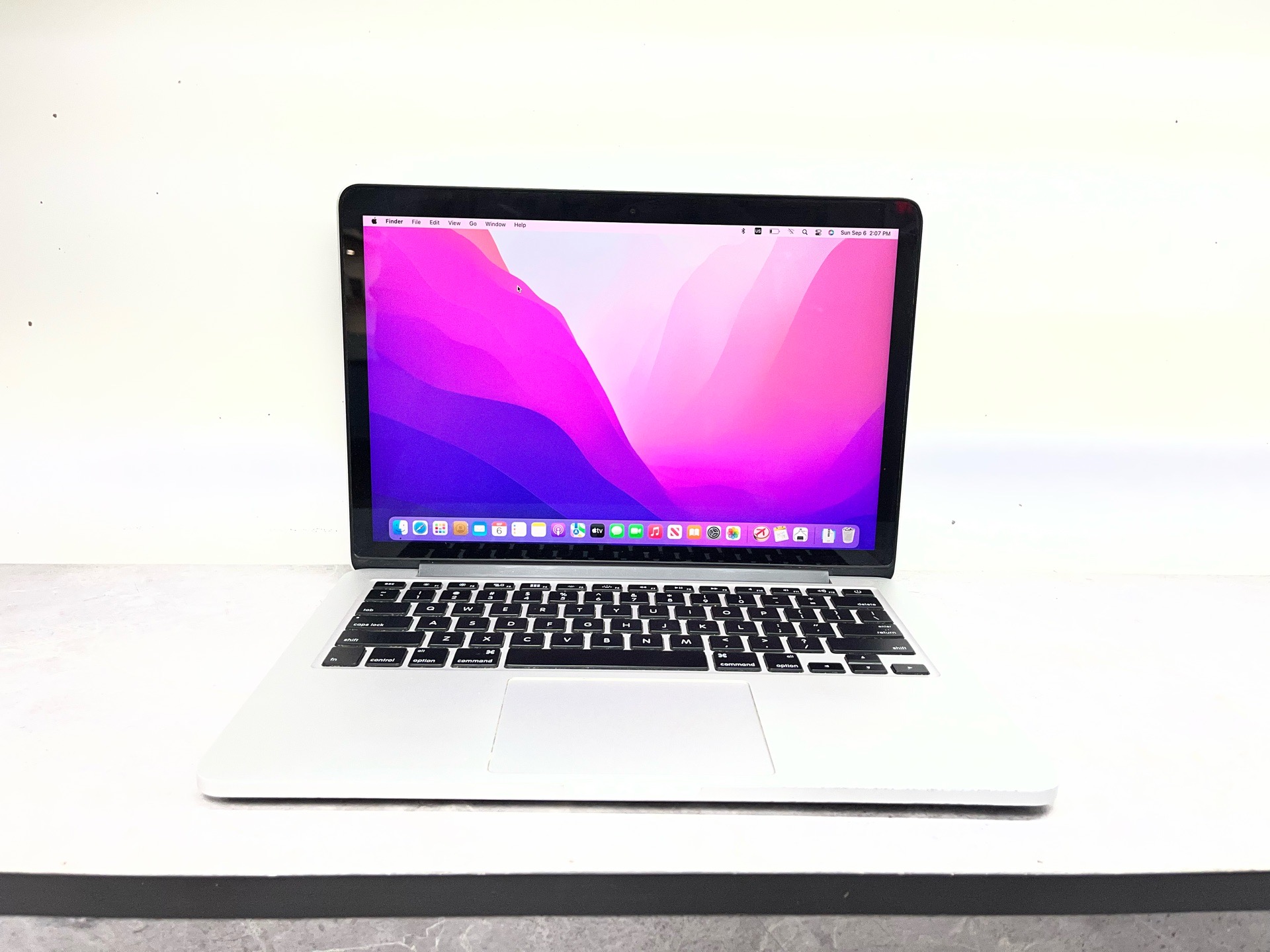 لپ تاپ اپل مک بوک پرو 2015 – Corei5-8-256SSD