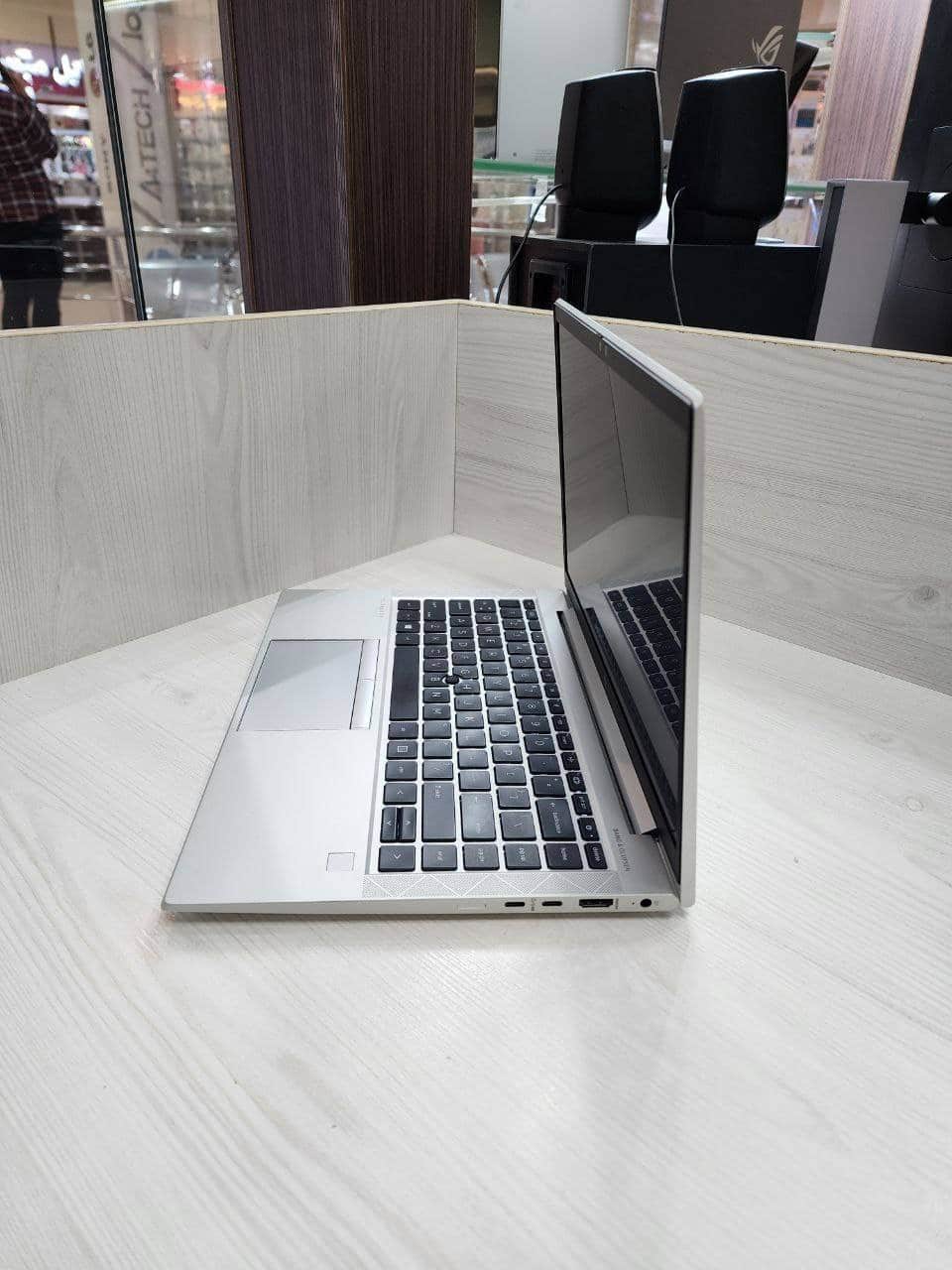 لپ تاپ اچ پی HP EliteBook 840 G8 — تصویر ۷