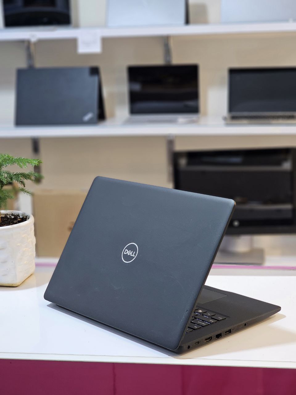 DELL LATITUDE 3490 I5-8350-8-256لپ تاپ دل لاتیتیود — تصویر ۴