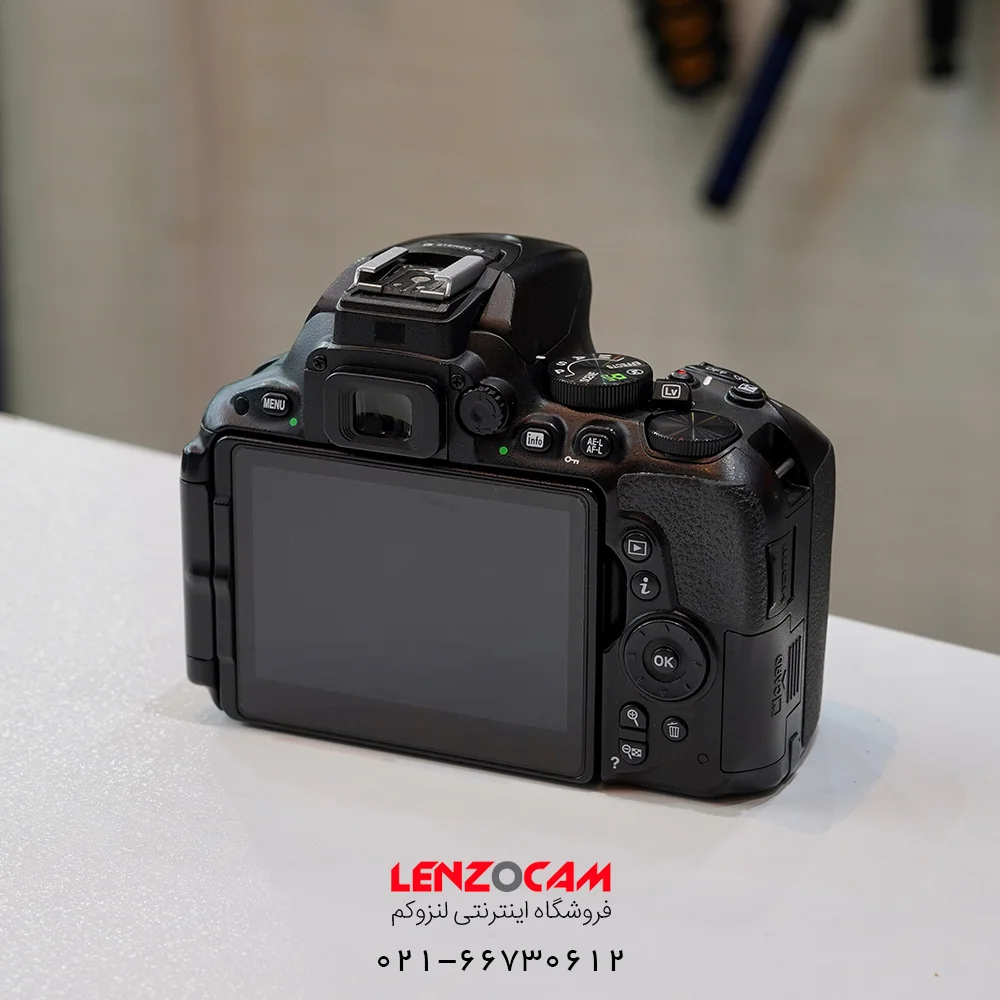 دوربین Nikon D5500 Body استوک — تصویر ۲