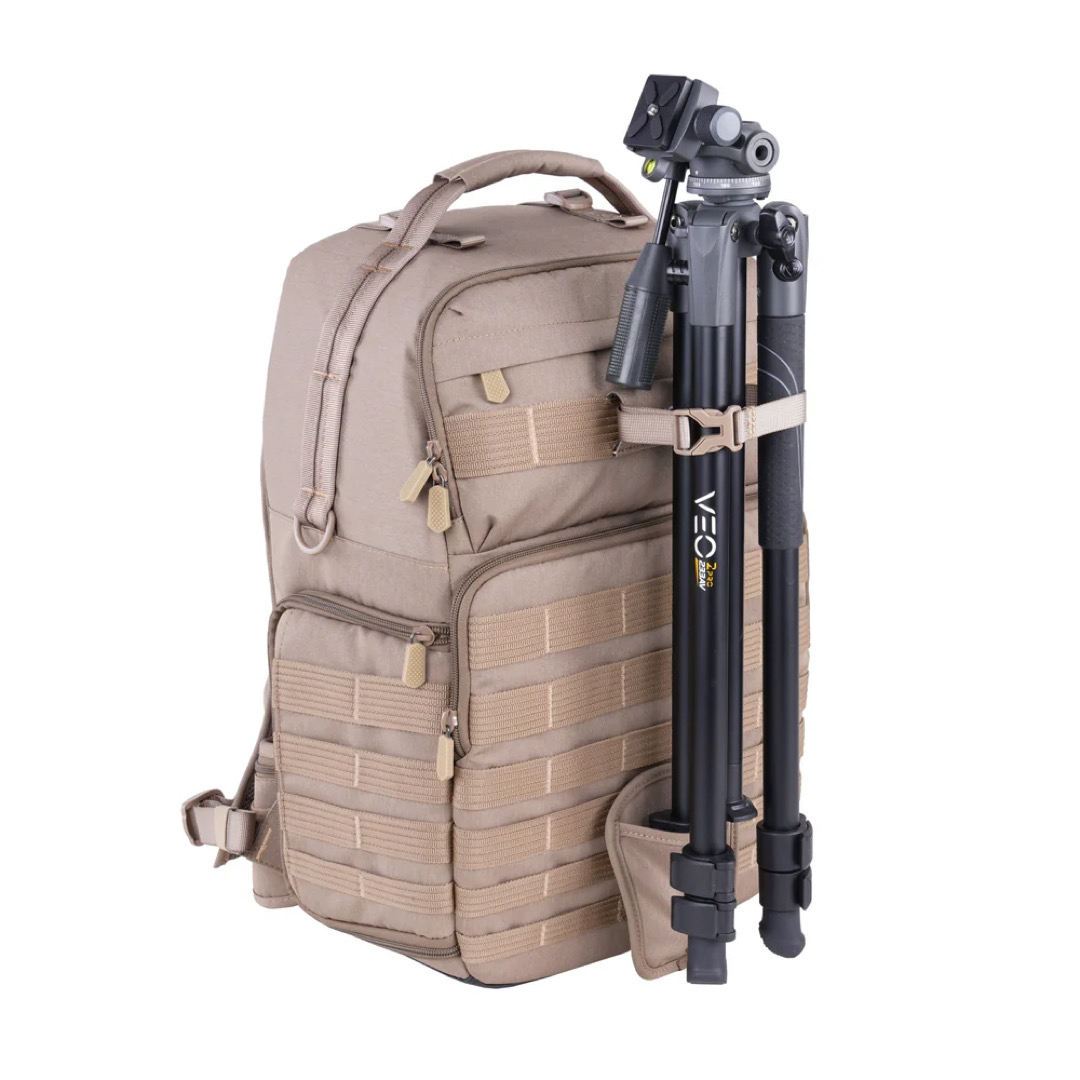 کوله پشتی دوربین ونگارد مدل Vanguard VEO RENGE T 48 BG — تصویر ۳