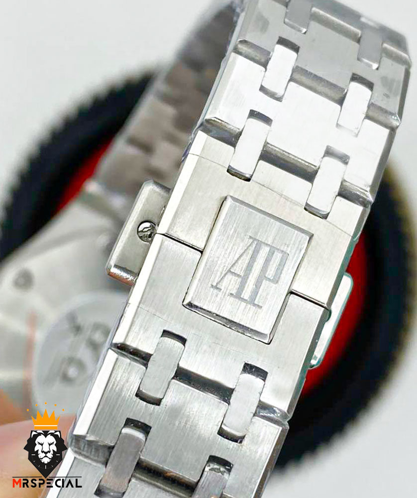 ساعت اودمار پیگه رویال اوک مردانه استیل کوارتز صفحه قرمز AUDEMARS PIGUET ROYAL Oak 021208 — تصویر ۵