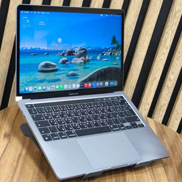 MacBook 2022 M2 /16/512 — تصویر ۳