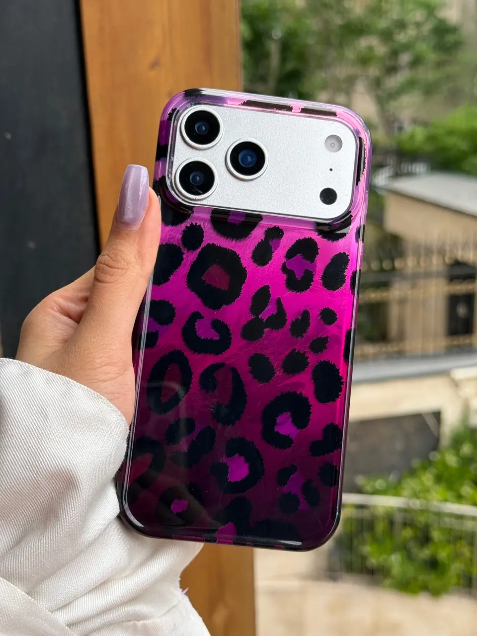 قاب Foxy Violet آیفون (کدC2227) — تصویر ۴