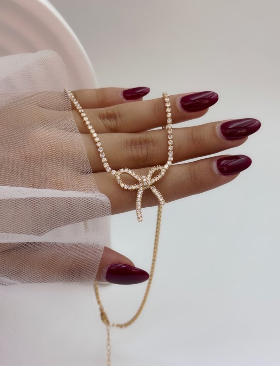 گردنبند زنانه طرح پاپیون نگین‌دار آبکاری طلا اصل/اورجینال